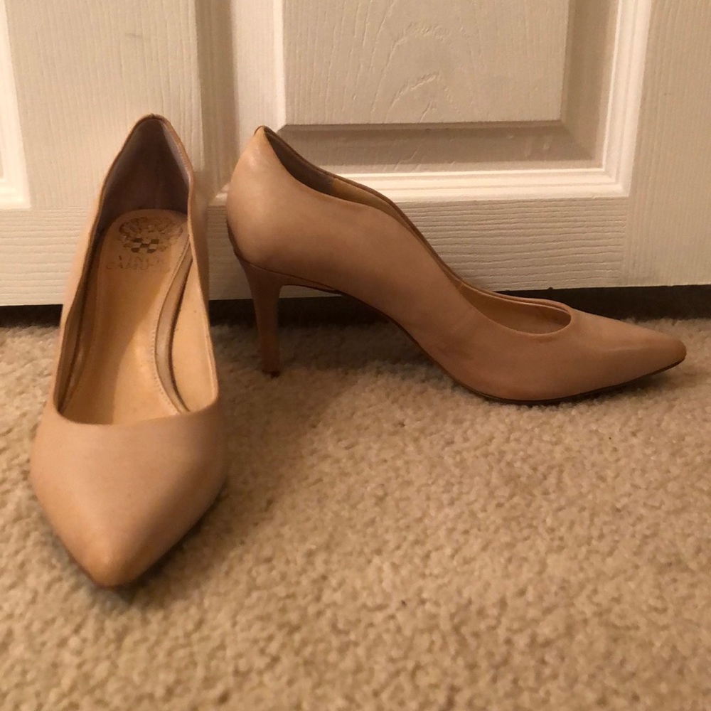 Vince Camuto nude point toe heels